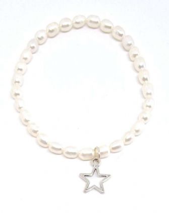 Pearl and star bracelet