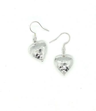 Hammered heart earrings