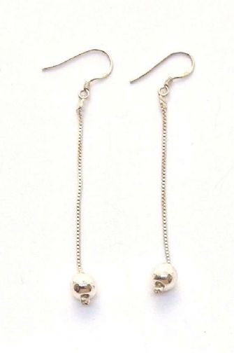 Cube chain ball earrings